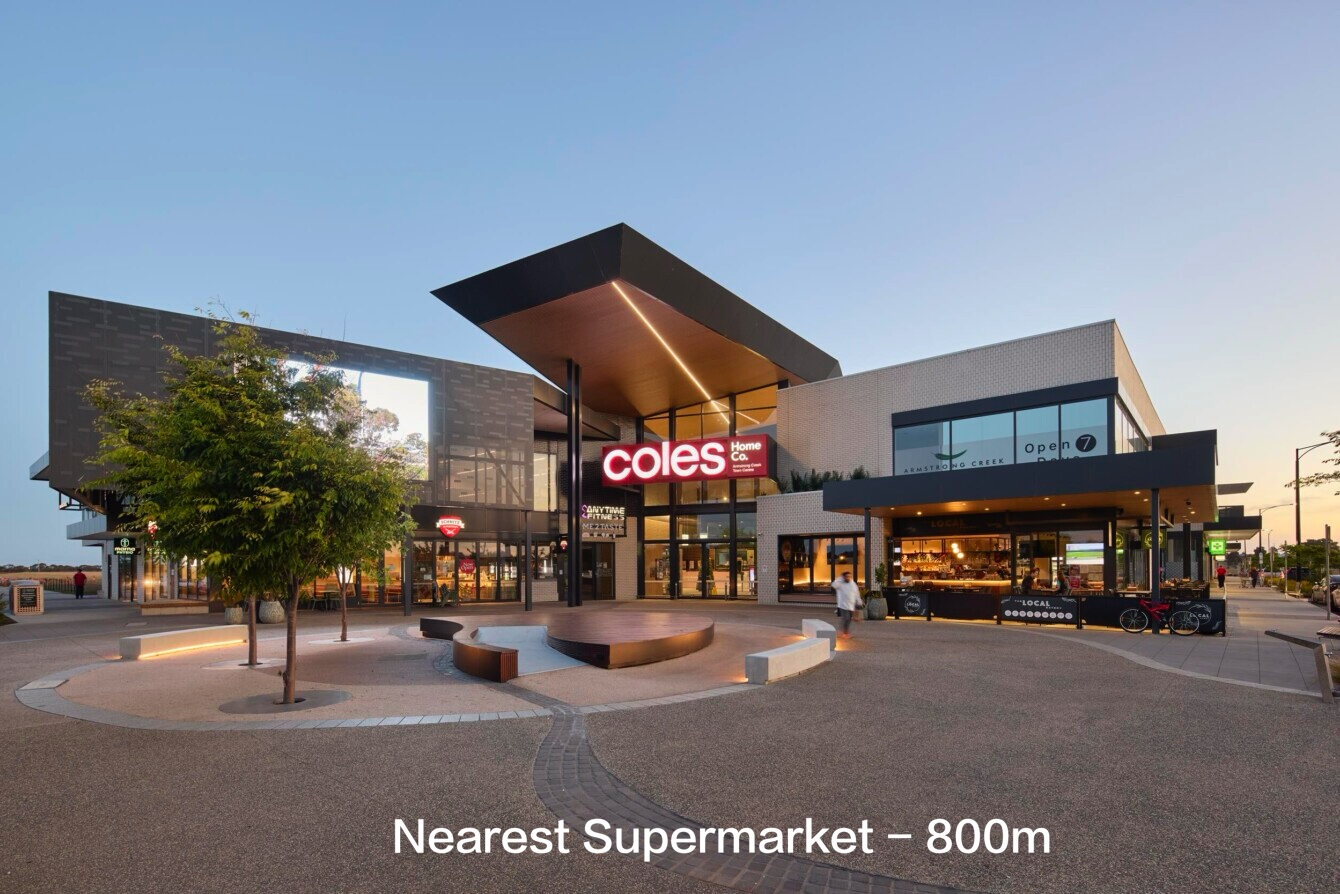 Brand-new shopping centre nearby